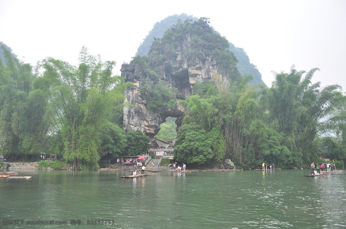 桂林山水 桂林 山水 绿色 平静 湖面 刘三姐 对歌台 国内旅游 旅游摄影