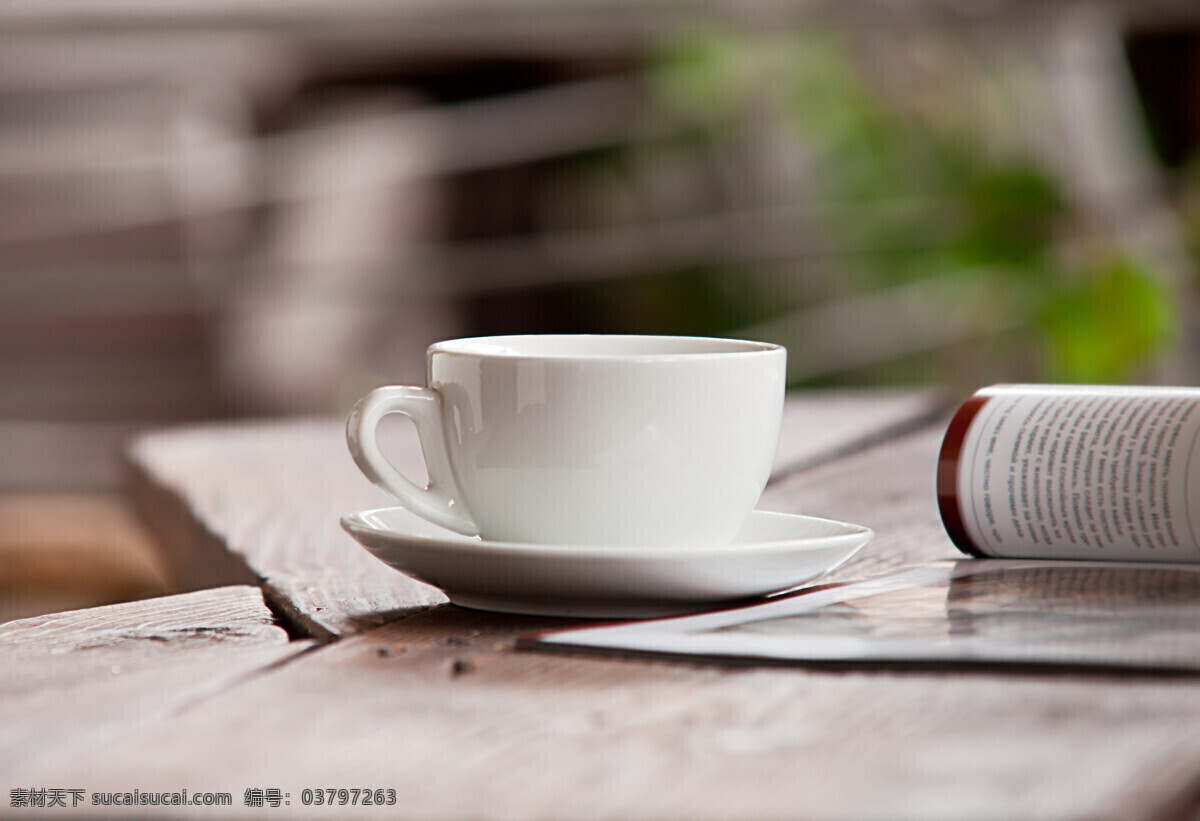 杂志 咖啡 背景 咖啡杯 休闲时光 咖啡文化 时尚 背景画面 清晨时光 享受清晨 享受时光 酒水饮料 餐饮美食 灰色