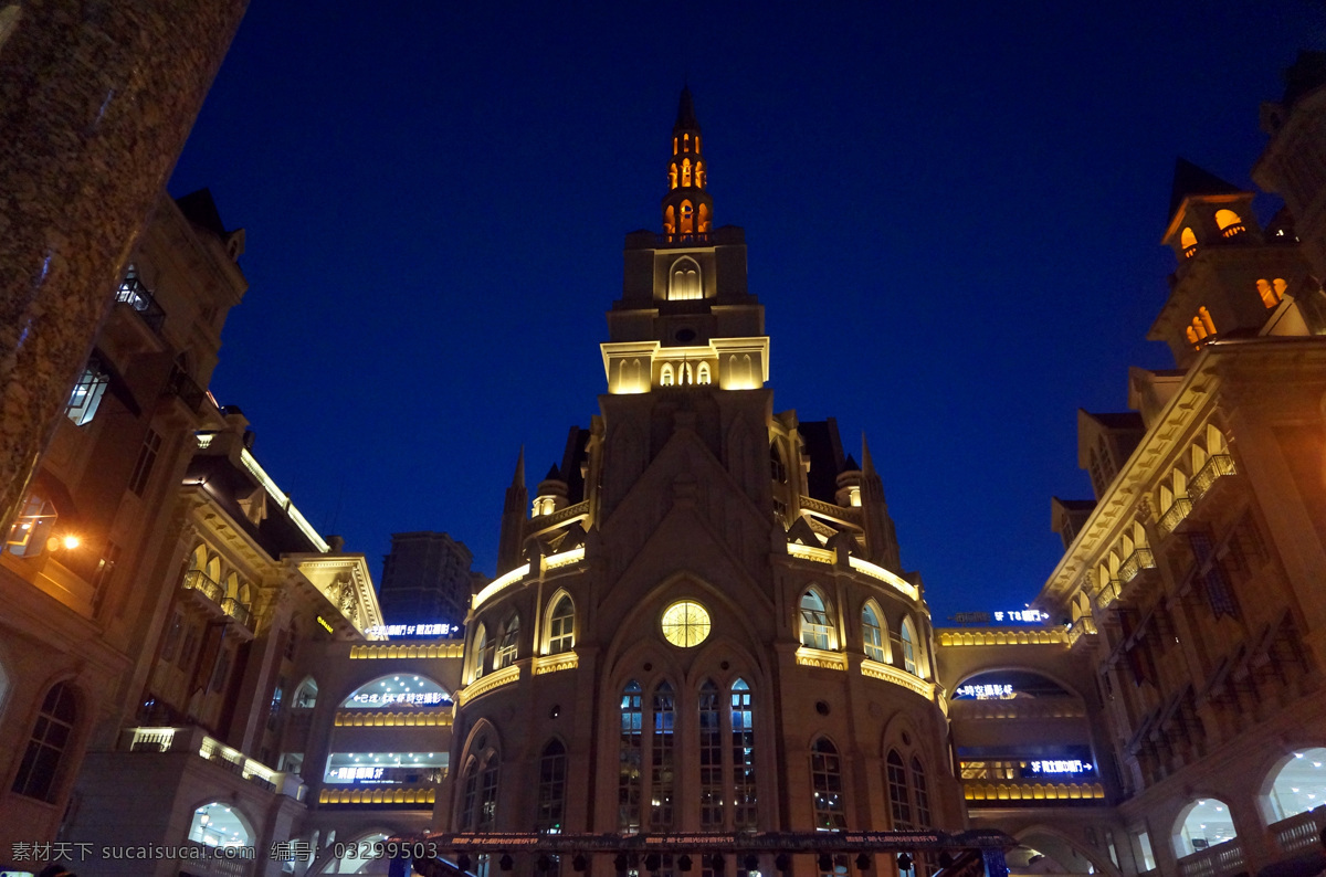 旅游摄影 欧式建筑 意大利风情街 意大利 风情 街 教堂 夜景 光谷广场 夜晚的风情街 装饰素材