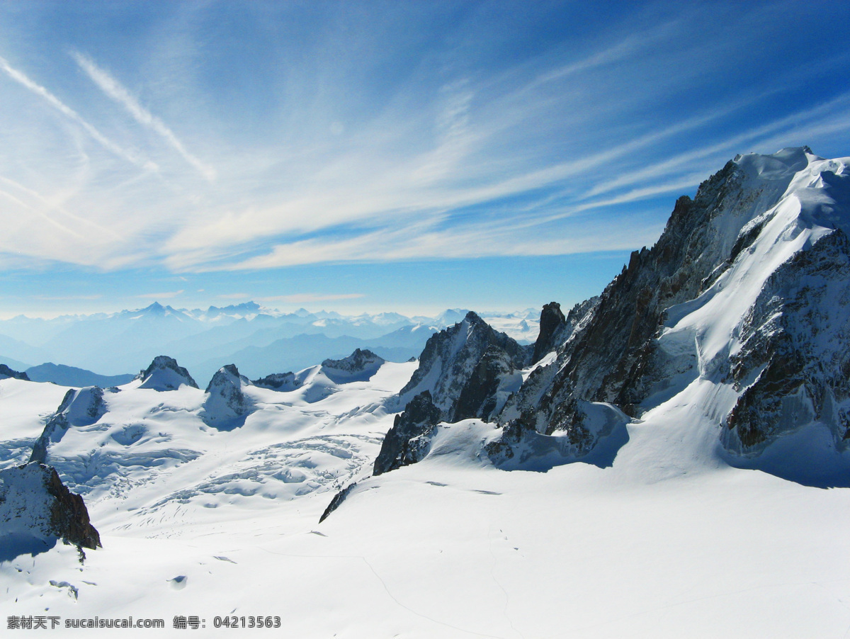 阿尔卑斯山 雪朗峰 瑞士 因特拉肯市 山群 山脉 蓝天 积雪 壮观 国外 美景 登山 山水风景 自然景观