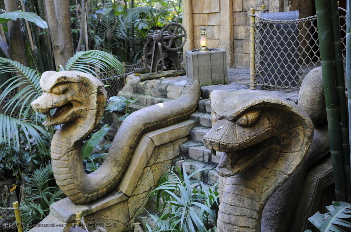 眼镜蛇 雕像 雕塑 动物 蛇 图腾 文化艺术 眼镜蛇雕像 保护神 展览品 文物 艺术 装饰素材 展示设计