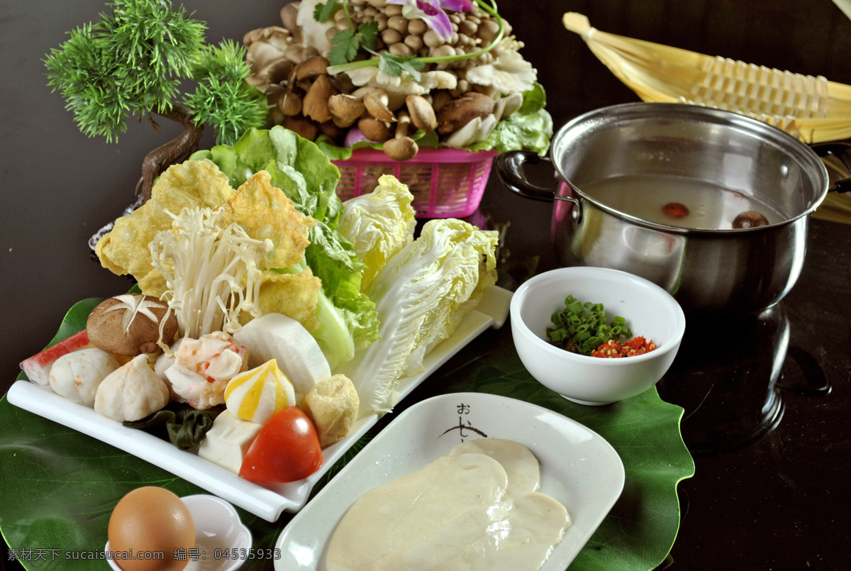 火锅 套餐 白菜 餐饮美食 传统美食 金针菇 肉丸 生菜 香菇 火锅套餐 psd源文件