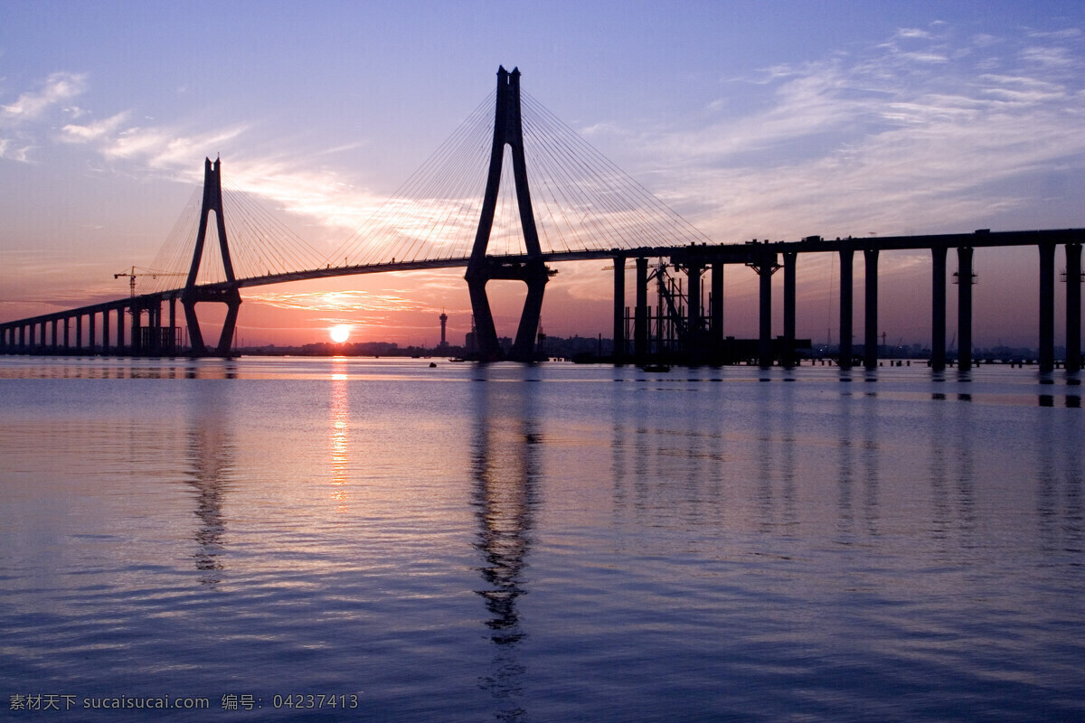 海湾大桥 湛江 大海 桥梁 港口 船只 日出 旅游摄影 国内旅游 摄影图库