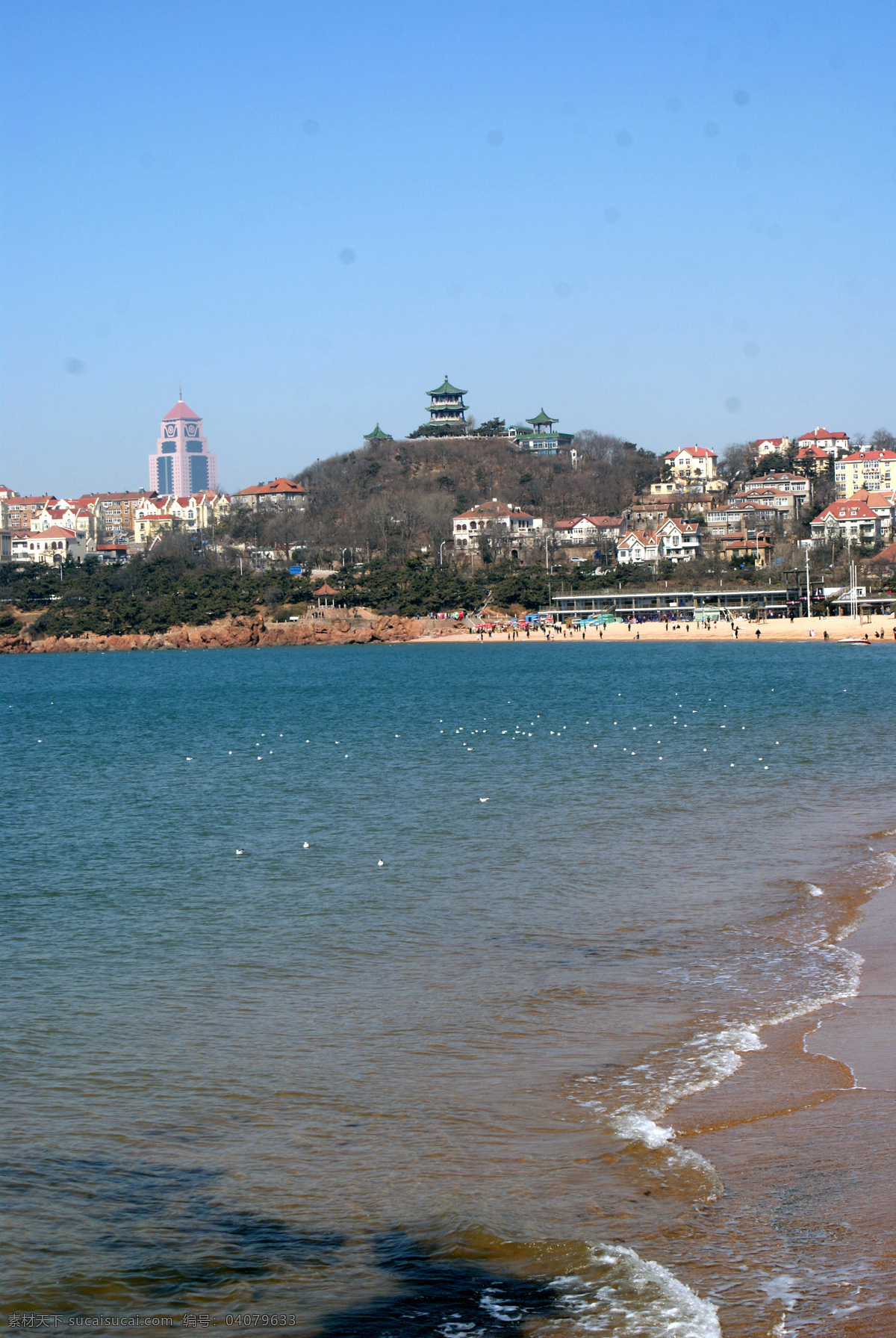 青岛海边风景 金沙滩 蓝色的大海 浴场沙滩 蓝天 海边 青岛风光 自然风景 自然景观