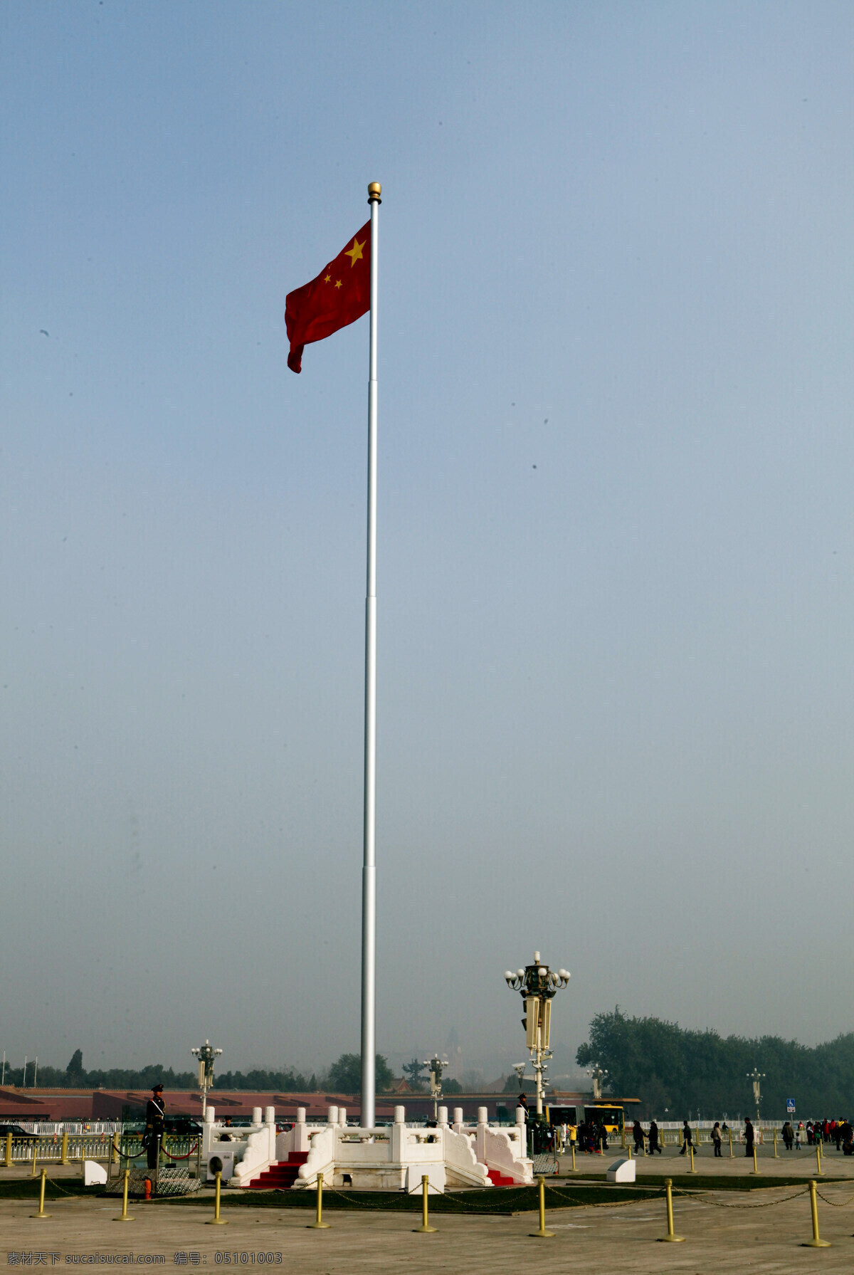 五星红旗飘扬 五星红旗 广场 飘扬 北京 国内旅游 旅游摄影