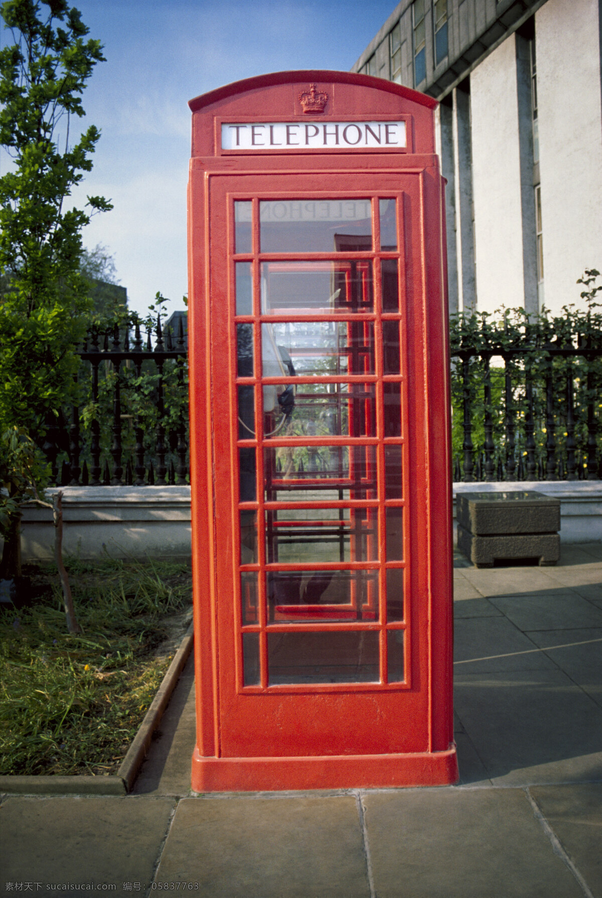 城市 城市建筑 城市标识 英国 伦敦 现代城市 街边 电话亭 城市风光 环境家居 黑色