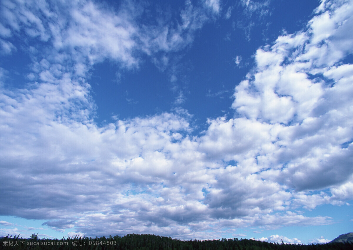 白云免费下载 白云 大自然 风景 蓝天 美景 晴空 晴朗 天空 云层 碧空 生活 旅游餐饮