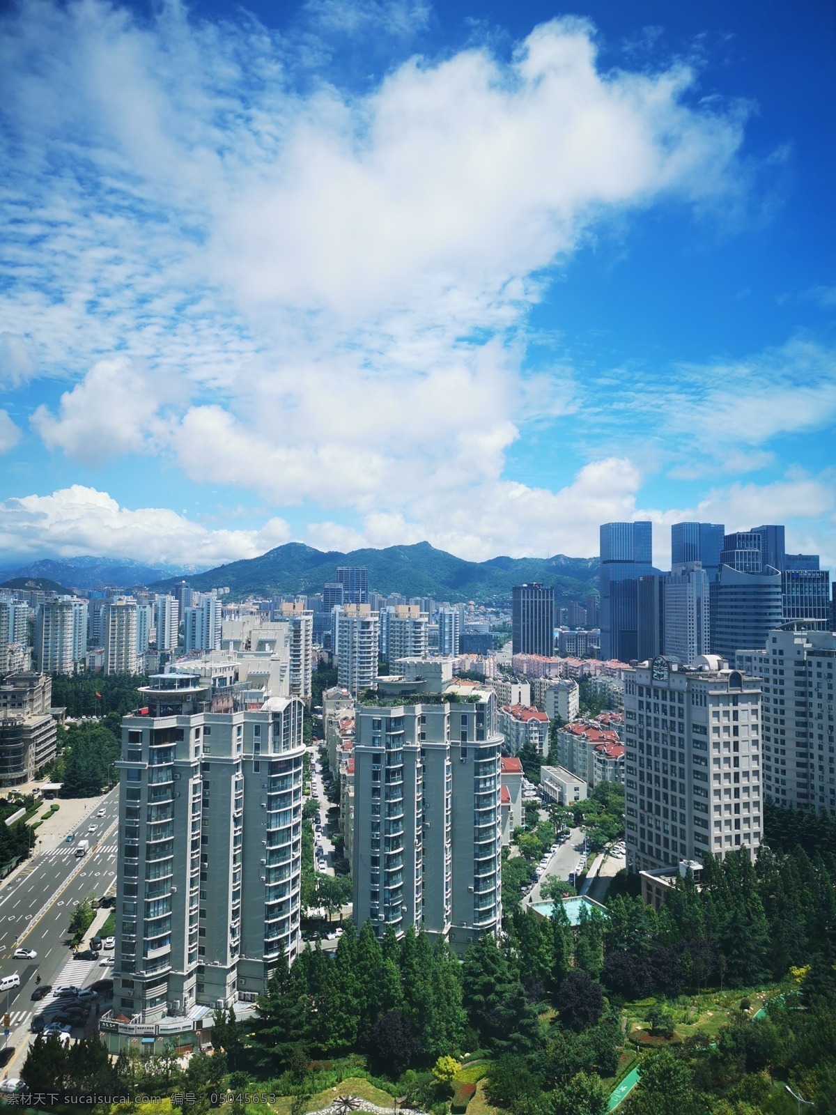 天空 下 高楼 蓝天 白云 高楼大厦 城市 青岛 沿途的风景 旅游摄影 自然风景