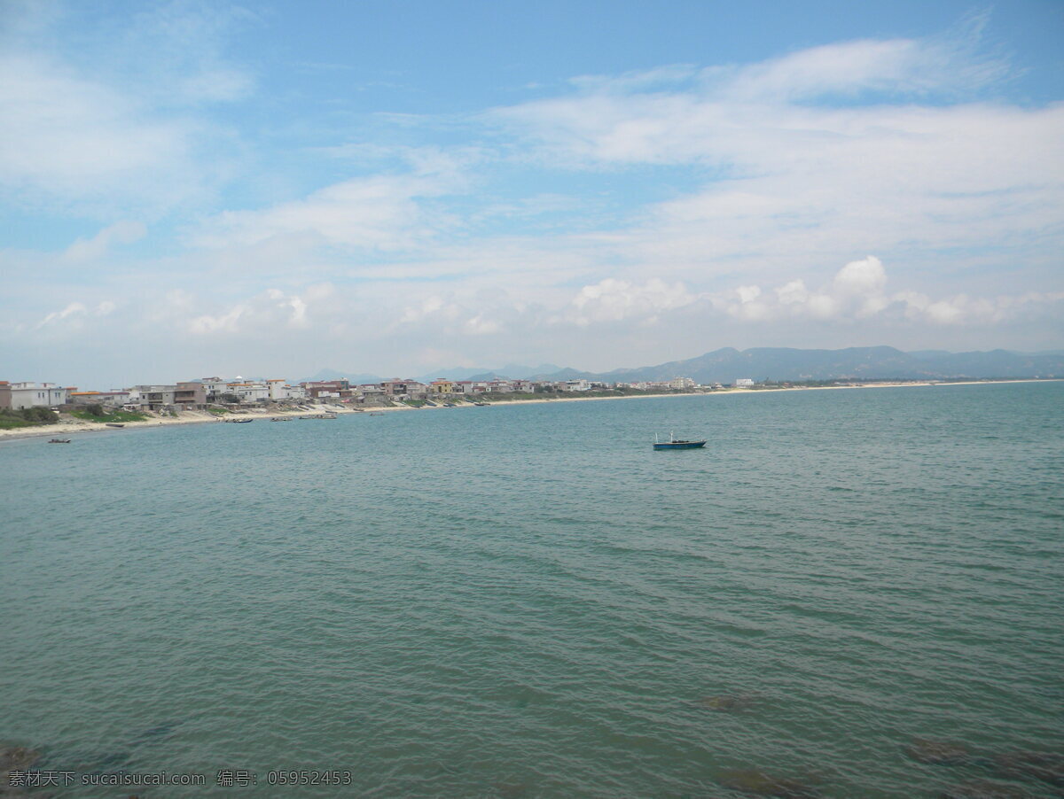 城市 大海 大自然 风光 风景 风景画 海岸 海边 海边城市 石头 海边石头 海报 海天 海风 石头纹 纹路 晴空万里 自然风景 旅游摄影 装饰素材 山水风景画