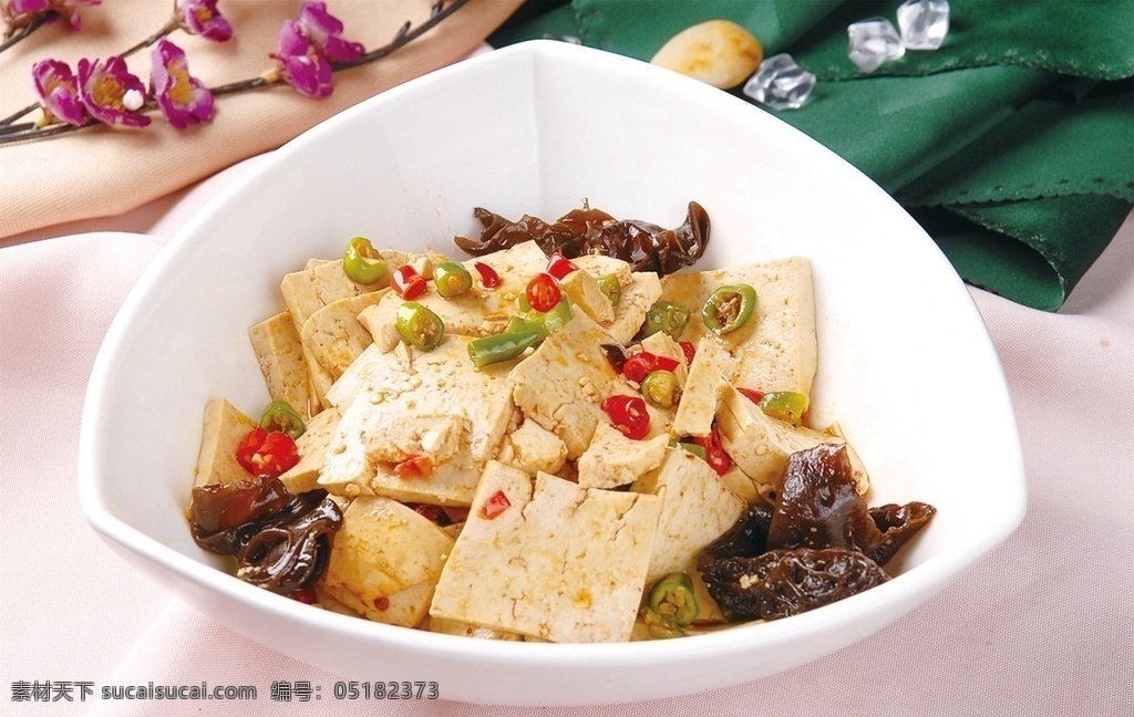 大碗豆腐 美食 传统美食 餐饮美食 高清菜谱用图
