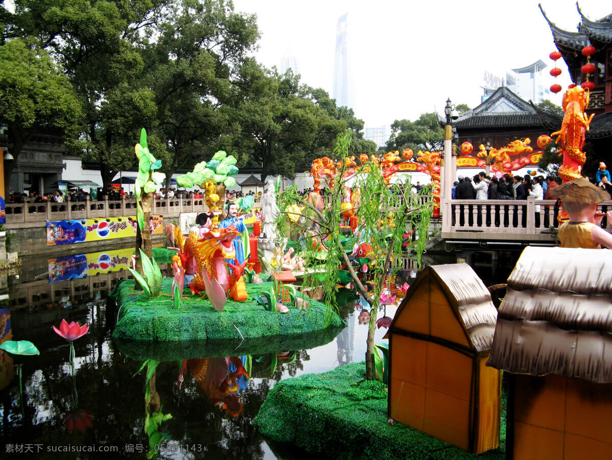 灯饰 风景 阁楼 观音 国内旅游 莲花 龙 旅游 豫园 上海豫园 水塘 迎春灯会 仙人 鱼 祥瑞 喜庆 游人 中国名园 旅游摄影 家居装饰素材 灯饰素材