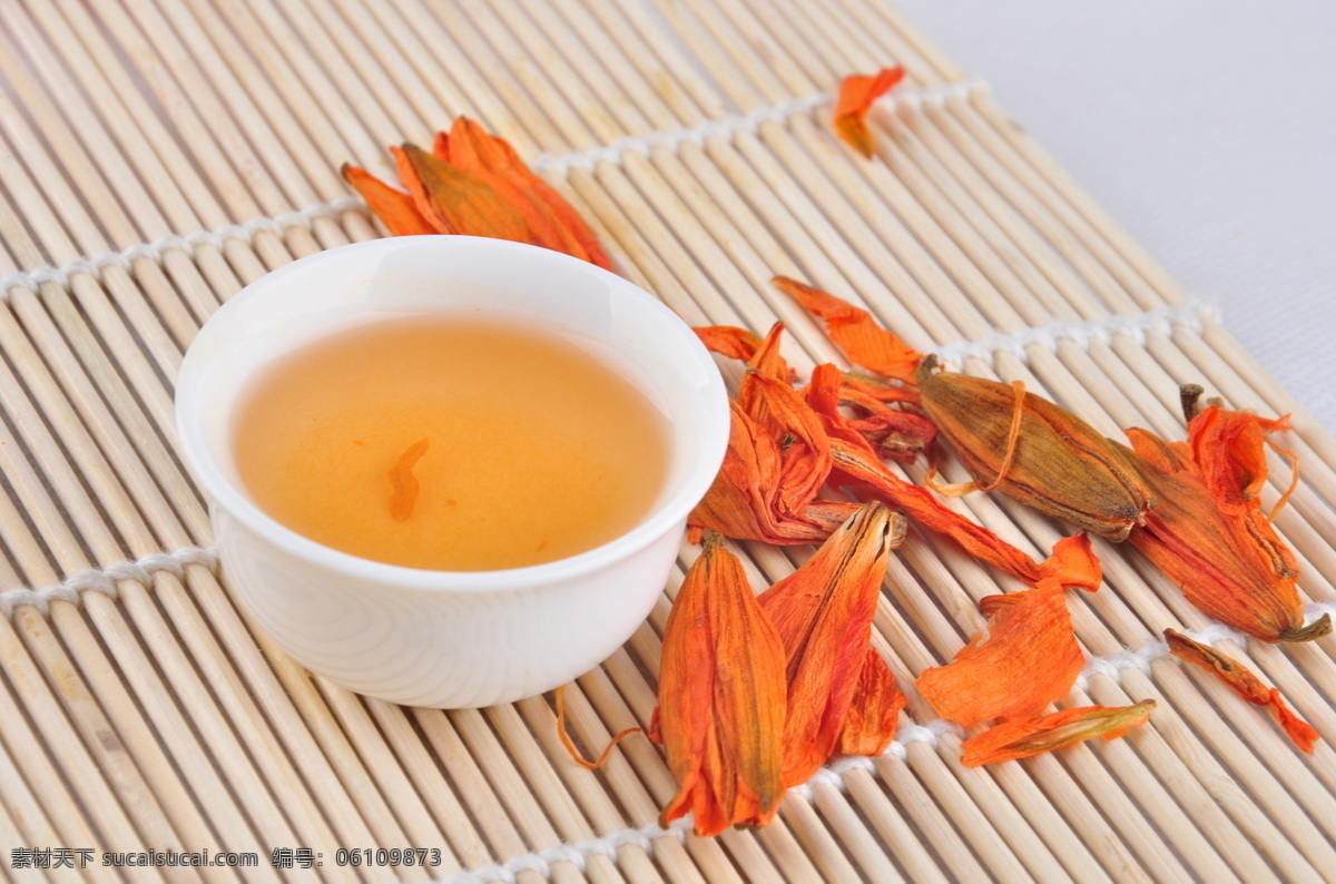 贪吃蛇 手举牌 蛇 卡通蛇 举牌 绿色 背景 礼物