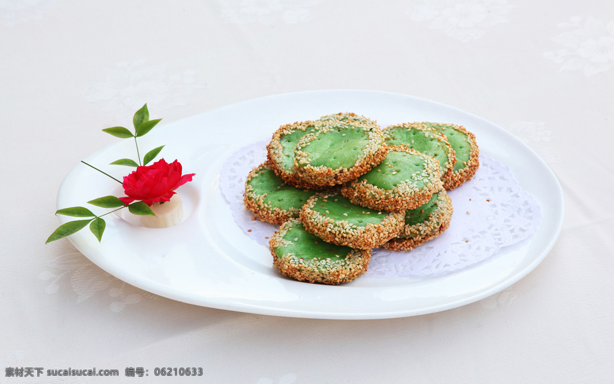 绿茶佛饼 绿豆饼 绿豆 玫瑰花 玫瑰 点心 小吃 甜点 芝麻饼 佛饼 茶 美食在疯狂 餐饮美食 传统美食