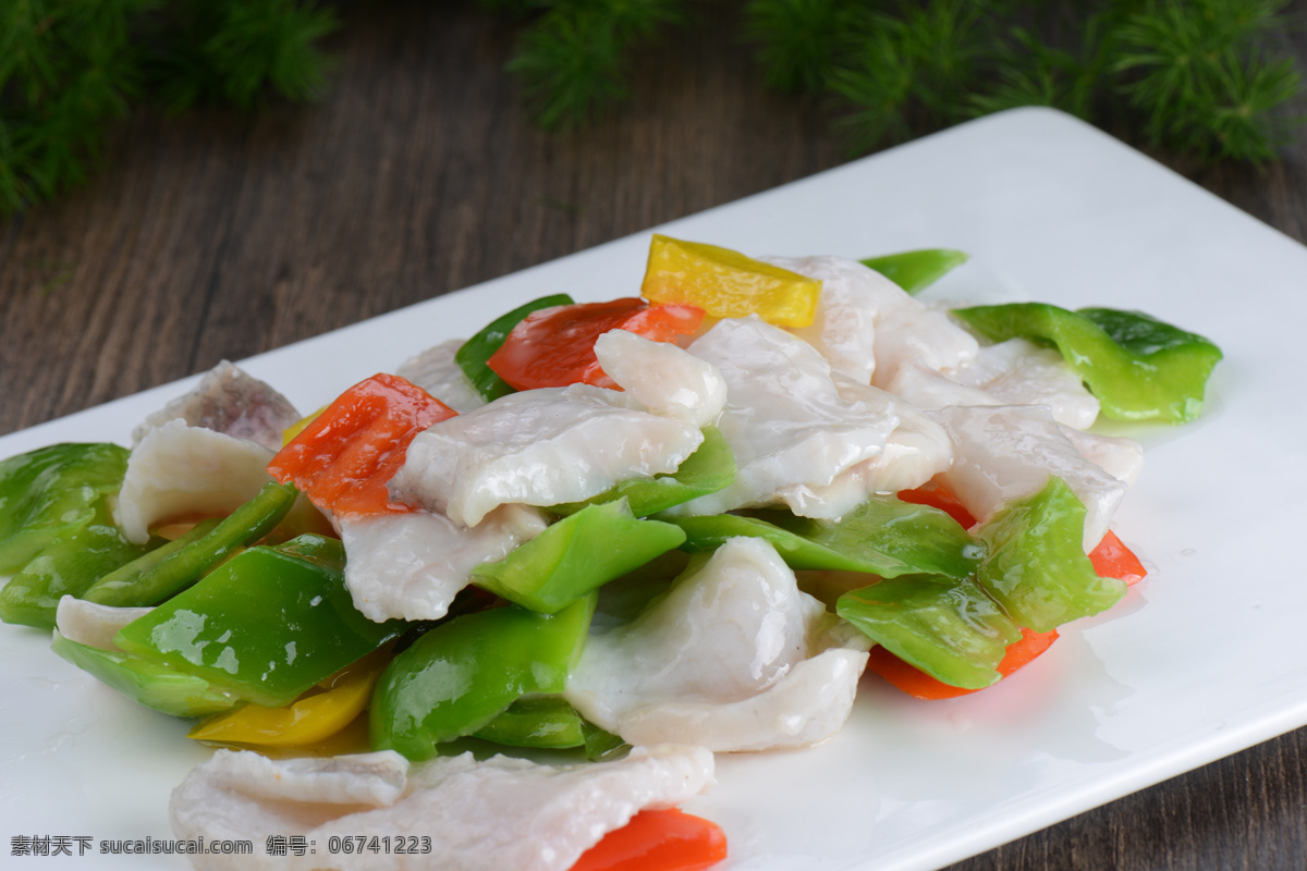 鱼片 青椒鱼片 熘鱼片 清炒鱼片 中式菜肴 大鱼 餐饮美食 传统美食