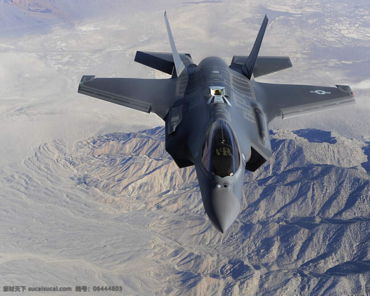 战斗机 f35 闪电 ii 飞越沙漠 加利福尼亚州 美国空军 军事武器 现代科技