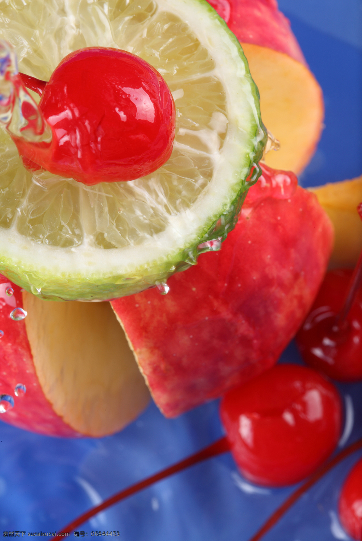 带 水花 苹果 樱桃 柠檬 水果 果蔬 美味水果 新鲜水果 水果蔬菜 餐饮美食 水果图片