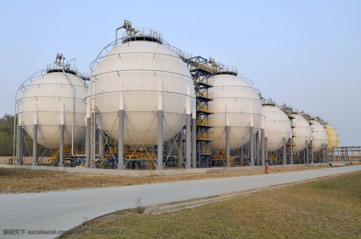 液化气 液化气罐 能源 燃气 特种设备 化工 化工产业 现代科技 工业生产