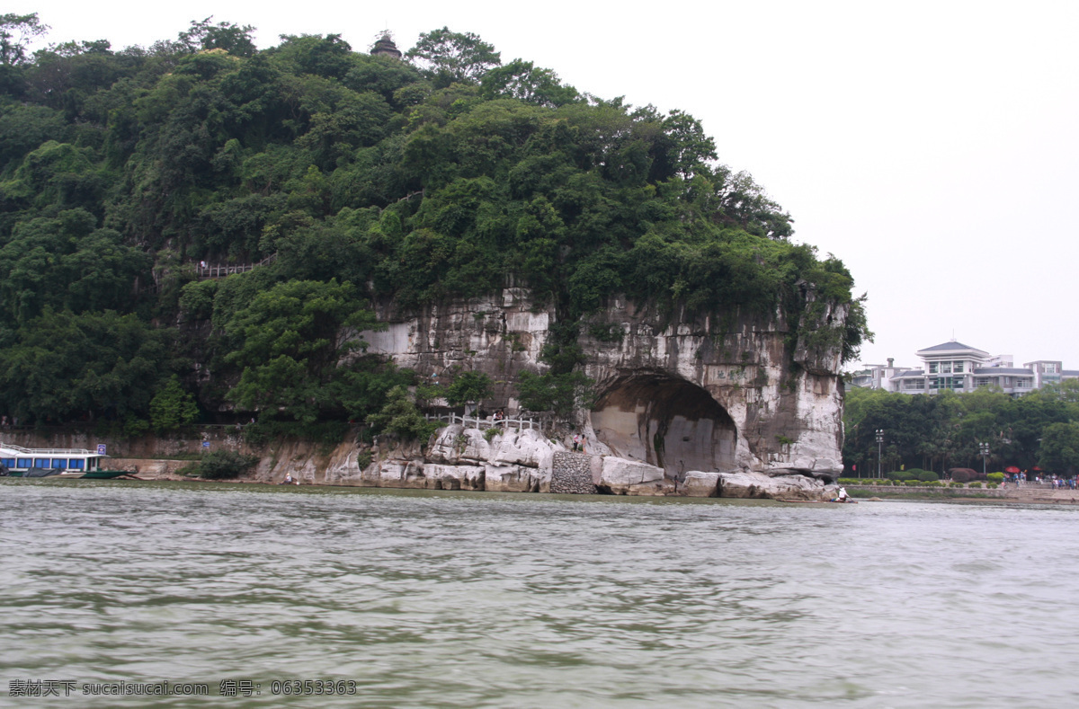 桂林山水 桂林 漓江 林木青翠 江水 大象吸水 名胜风景 山水 甲天下 美丽景观 国内旅游 旅游摄影