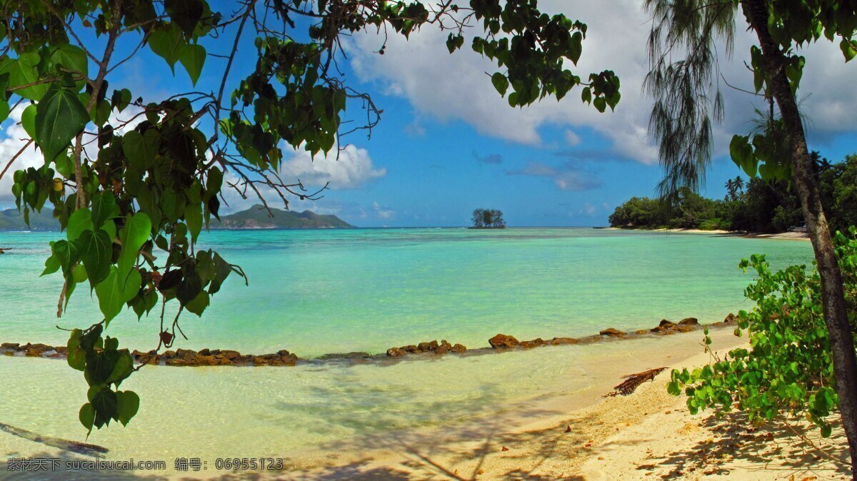 碧水蓝天 风光 风景 海滩 蓝色 沙滩 夏日 夏日海滩沙滩 塞舌尔群岛 椰树 自然景观 自然风景 psd源文件
