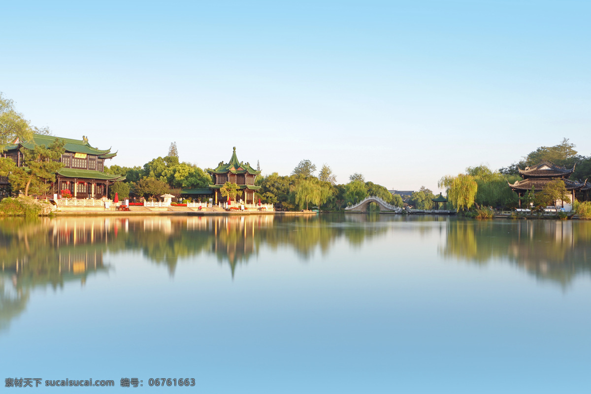 美丽 瘦西湖 秋天 二十四桥景区 水天一色 自然景观 风景名胜