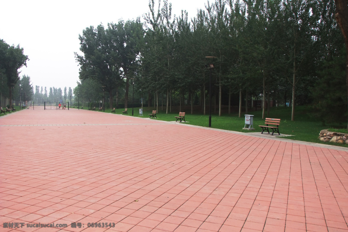 红砖地面 公园一角 休闲场地 树荫 长椅 红色地砖 摄影素材 北京朝阳公园 国内旅游 旅游摄影