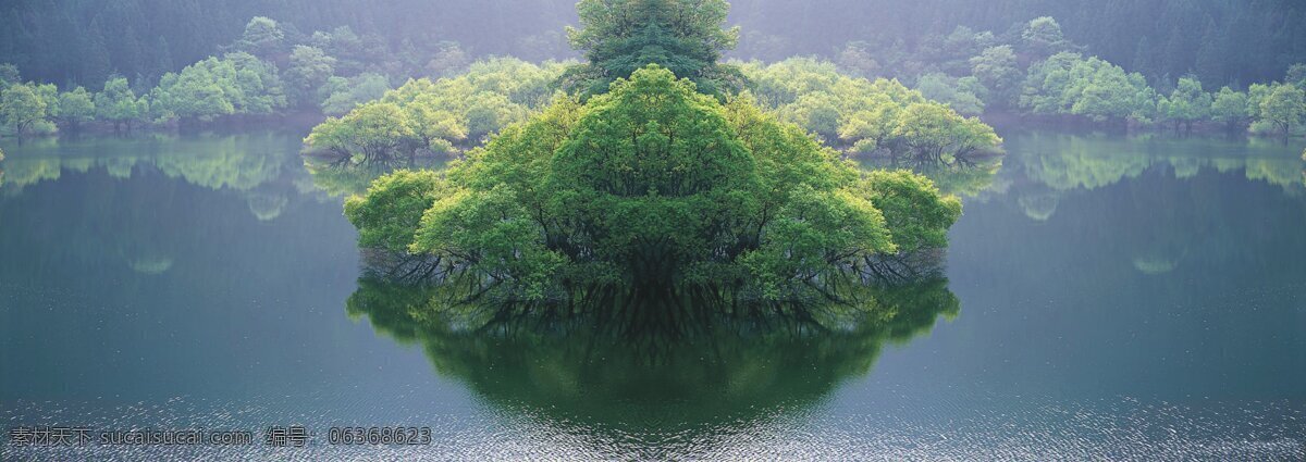 山水风景 倒影 湖 湖水 绿叶 清澈 山 树木 树叶 家居装饰素材 山水风景画