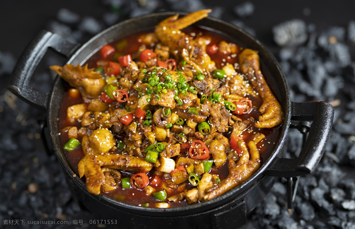 炭火鸡煲 鸡 红烧鸡 川菜 赣菜 湘菜 高清美食 肌肉 辣椒炒鸡肉 美食 餐饮美食 传统美食