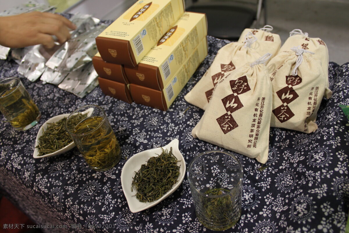 茶叶 包装 展示 茶叶包装设计 包装设计 欣赏 效果图 展会 展会设计 纸袋 森博会 展会展示设计 家居装饰素材