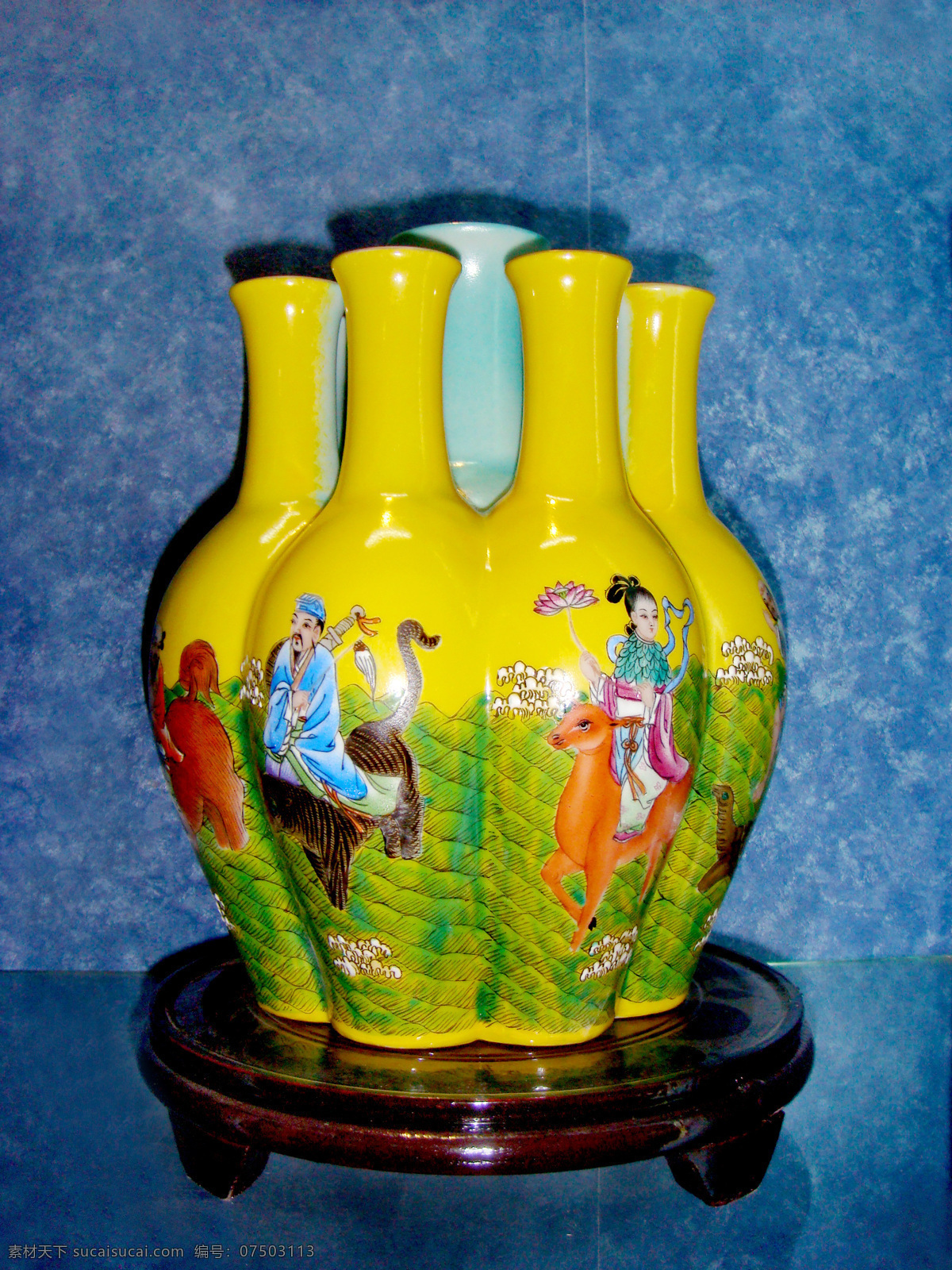 瓷瓶八仙过海 景德镇瓷器 精美 连体 黄色 瓷瓶 中国传统绘画 文化艺术 摄影图库