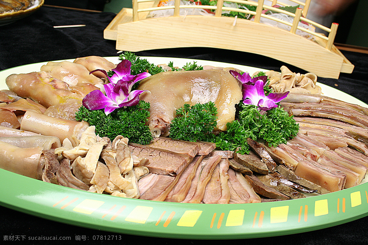 家常菜 狗肉 拼 席 川菜 鲁菜 粤菜 苏菜 浙菜 闽菜 湘菜 徽菜 沪菜 东北菜 清真菜 热菜 锅仔 干锅 炒菜 特色菜 美食 美味 八大菜系 中餐 菜谱 菜名 小炒 炒饭 烧菜 凉菜 菜肴 小吃 豫菜 豫宴 河南菜 中原菜 宫廷菜 餐饮美食 传统美食