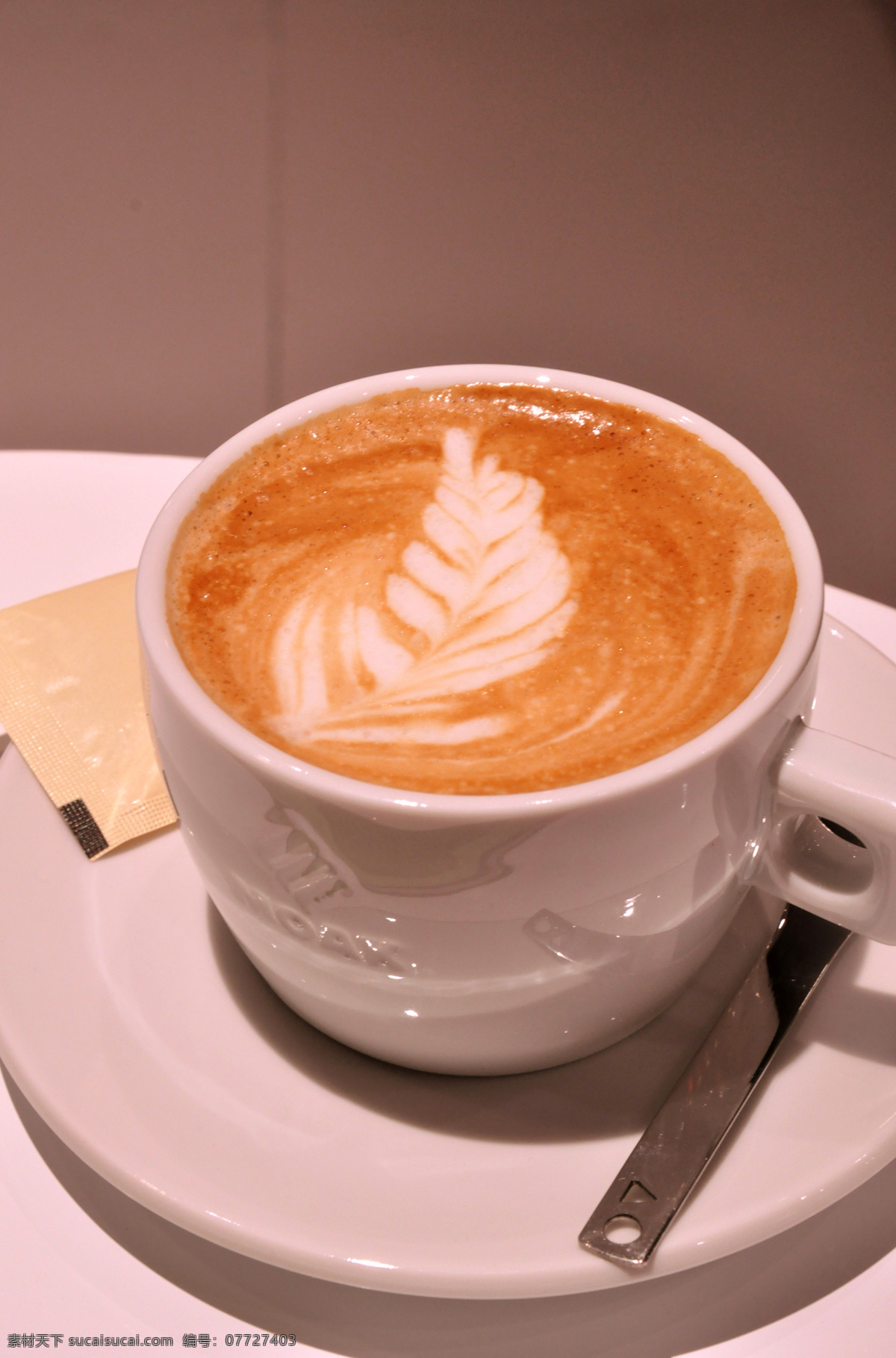 摩卡咖啡 咖啡泡 艺术咖啡 咖啡杯 香浓咖啡 饮料酒水 餐饮美食
