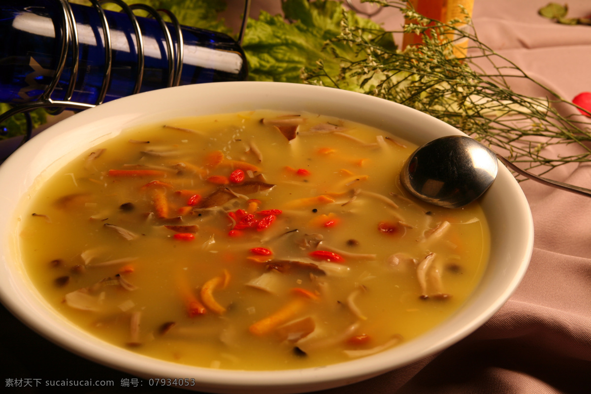 菌菇味增汤 菌菇 汤 美食蛋挞 橄榄油 美食摄影 美食高分辨率 传统美食 餐饮美食