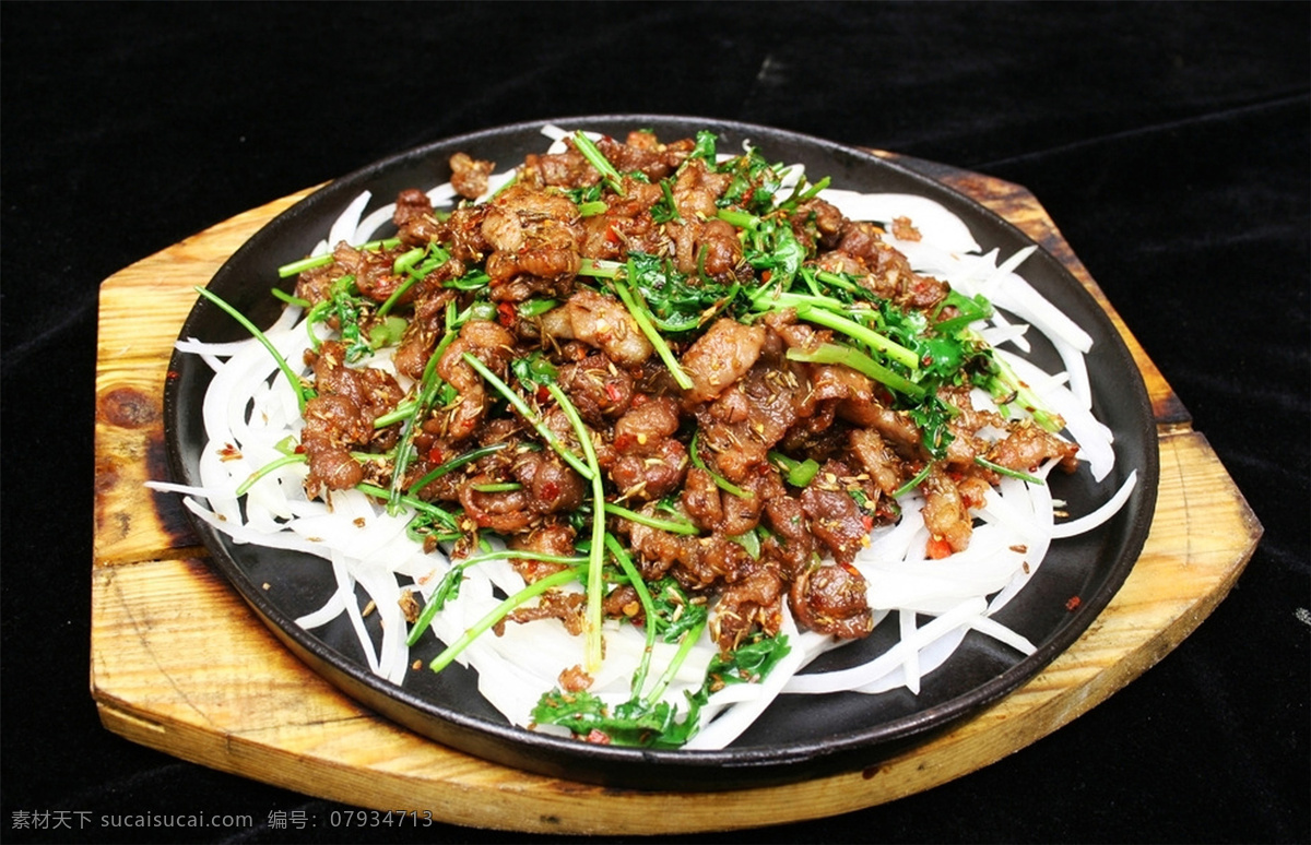 铁板羊肉图片 铁板羊肉 美食 传统美食 餐饮美食 高清菜谱用图