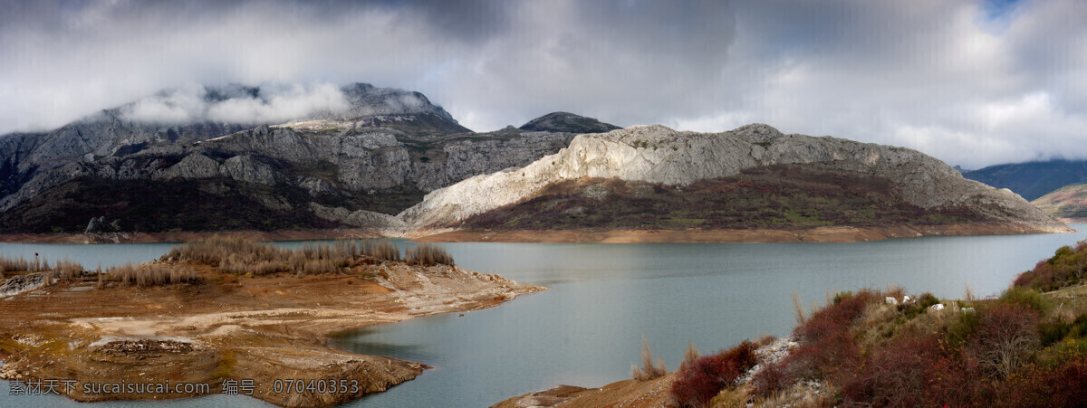 美丽 雪山 湖面 风景 湖面风景 冬天湖泊风景 冬天 雪景 冬季风景 美丽风景 景色 美景 山水风景 风景图片