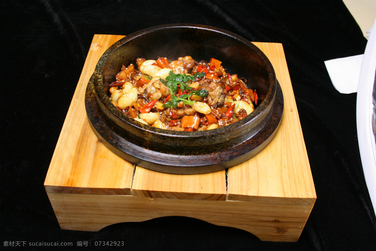仙贝石锅鸡 美食 传统美食 餐饮美食 高清菜谱用图