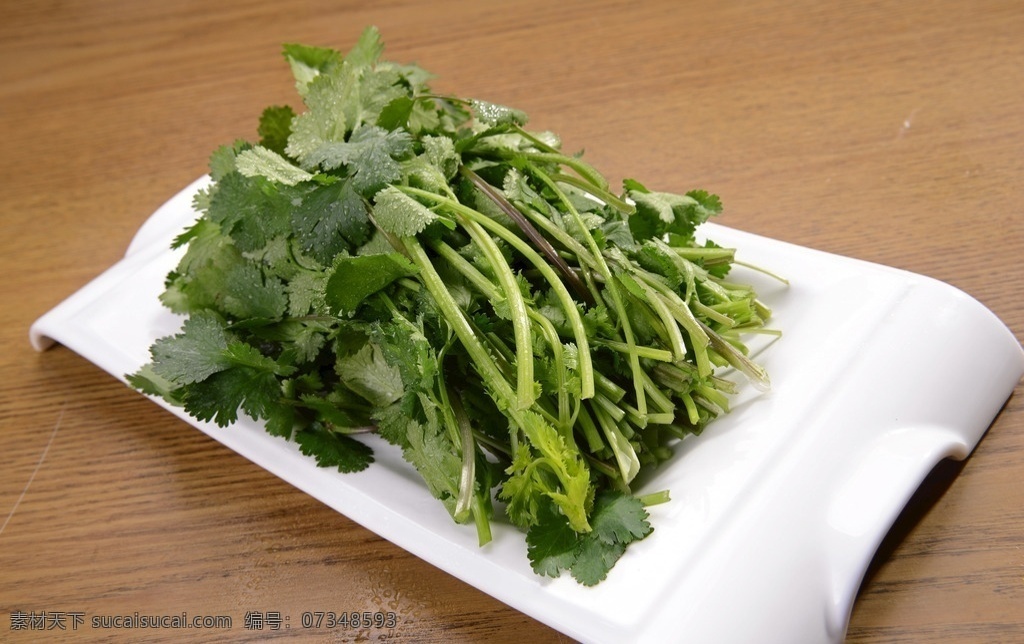 涮香菜 涮菜 蔬菜 火锅 调料 涮串 火锅配菜 火锅食材 配菜 香料 涮火锅 美味 四川火锅 火锅菜 餐饮美食 传统美食