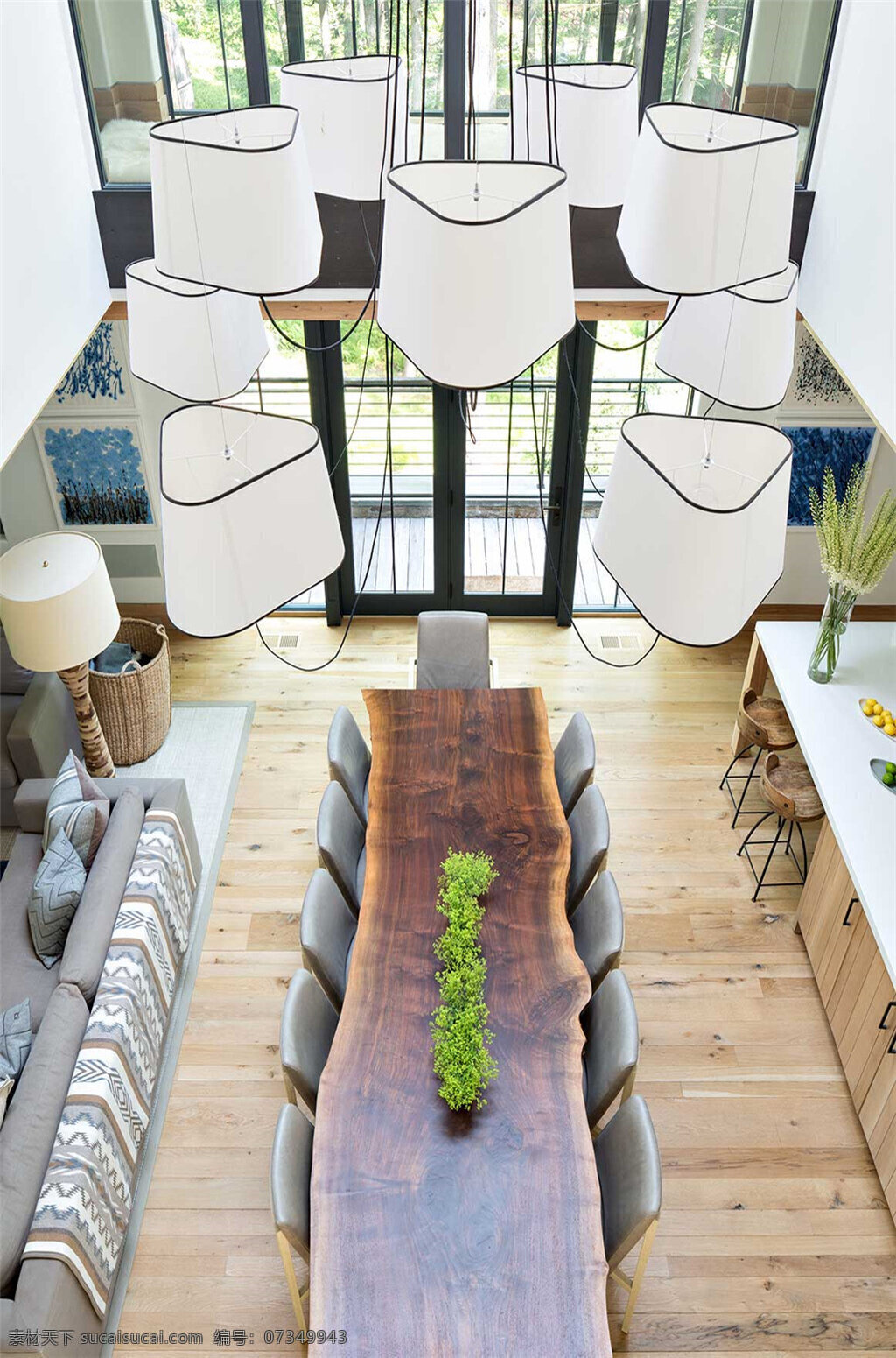 个性 创意 吊灯 效果图 抱枕 长方形 木质 餐桌 环境设计 家居装潢 空间设计 绿色植物 沙发 设计效果图 室内设计 室内效果图 装修效果图