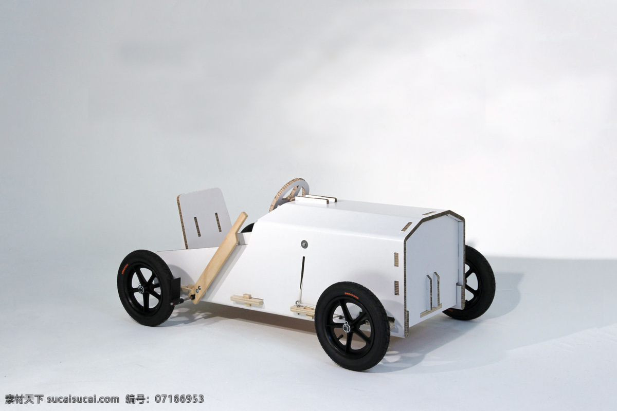 产品 概念设计 玩具设计 纸盒 纸质 创意 环保 赛车