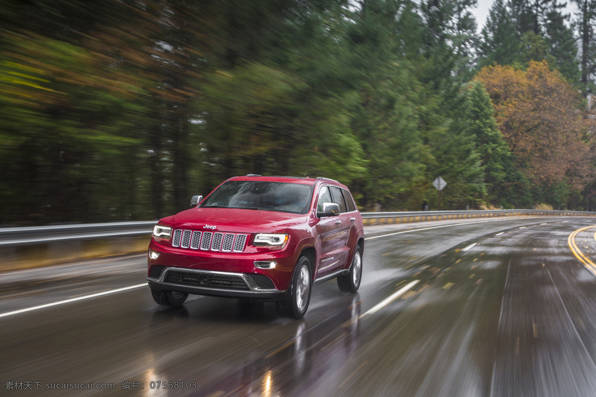 吉普 2014jeepgrandcherokeesummit suv 越野车 大切诺基 豪华车 世界名车 豪车 森林 山地 公路 驰骋 旅行 风景 景色 汽车 交通工具 现代科技