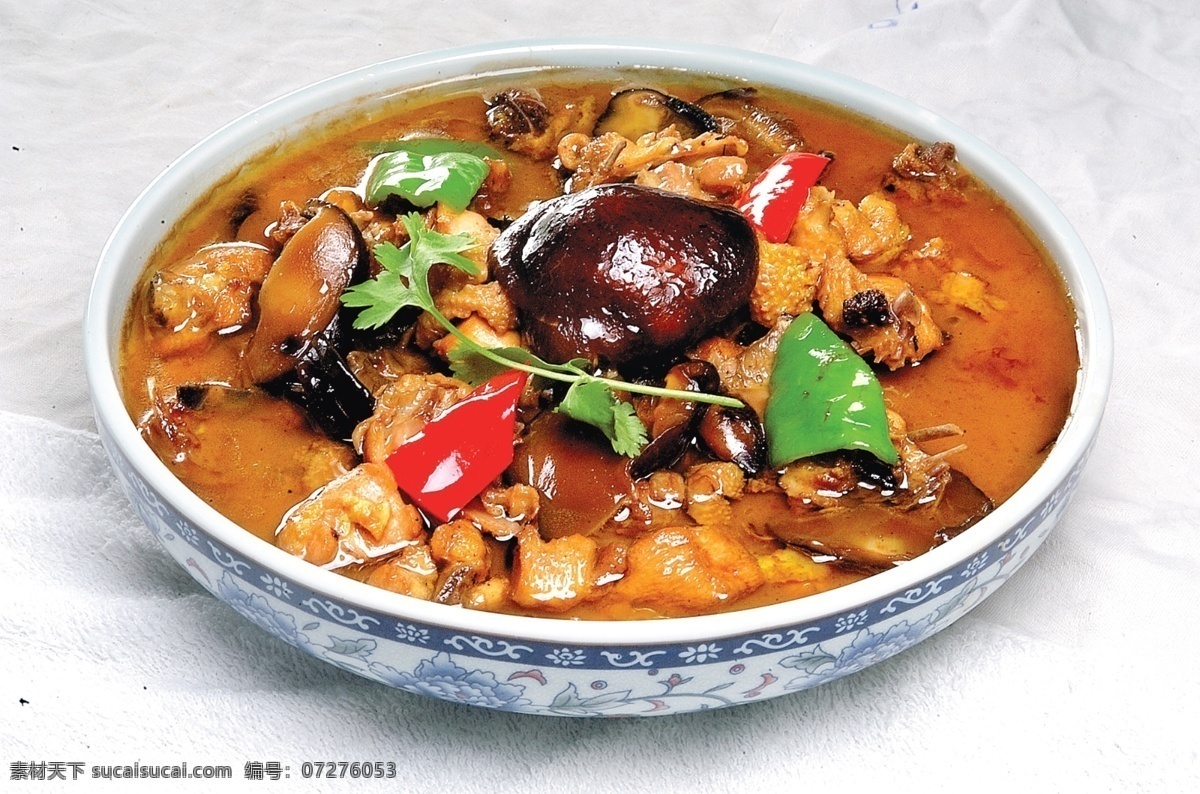 香菇焖鸡家常 食品 菜谱 菜肴 菜谱图片 菜 食物 美食摄影 调料 诱人美食 家常菜 白底图 中国美食 蔬菜 日韩美食 美食图片 食材原料 传统美食 炖品汤羹 餐饮美食 生活百科 美食