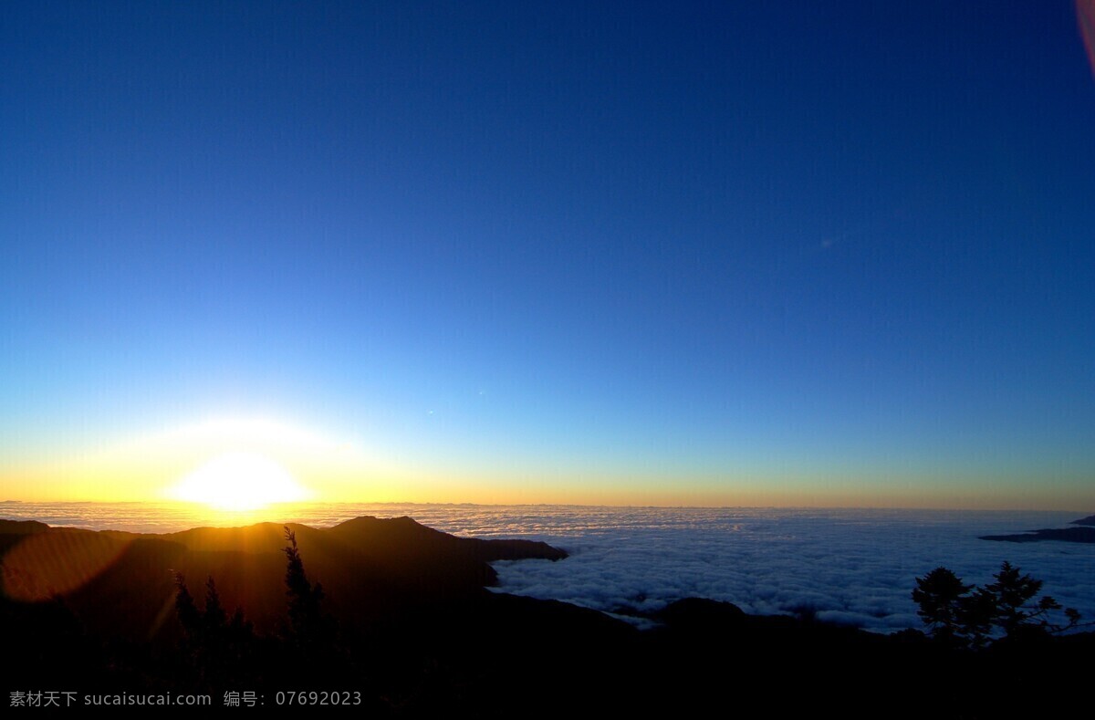 日出 蓝天 地平线 波涛 登高 自然风景 自然景观