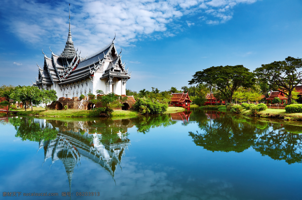 泰国风景 水 蓝天 泰国 寺庙 绿树 风景 人文景观 旅游摄影