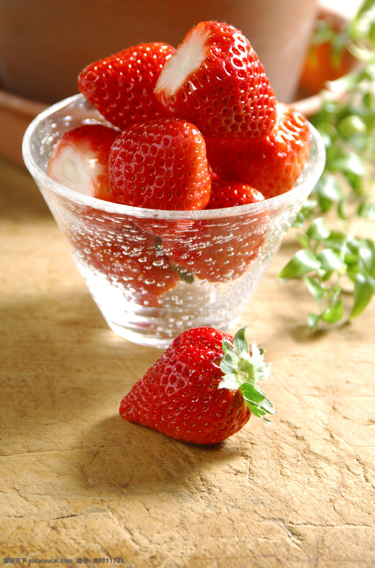 草莓072 草莓 草莓图片 草莓素材 草莓高清图片 草莓图片素材 水果 水果蔬菜 餐饮美食 红色