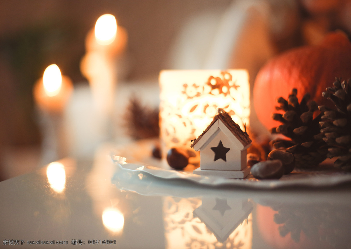 圣诞节 圣诞 圣诞素材 烛火 烛光 光斑 松塔
