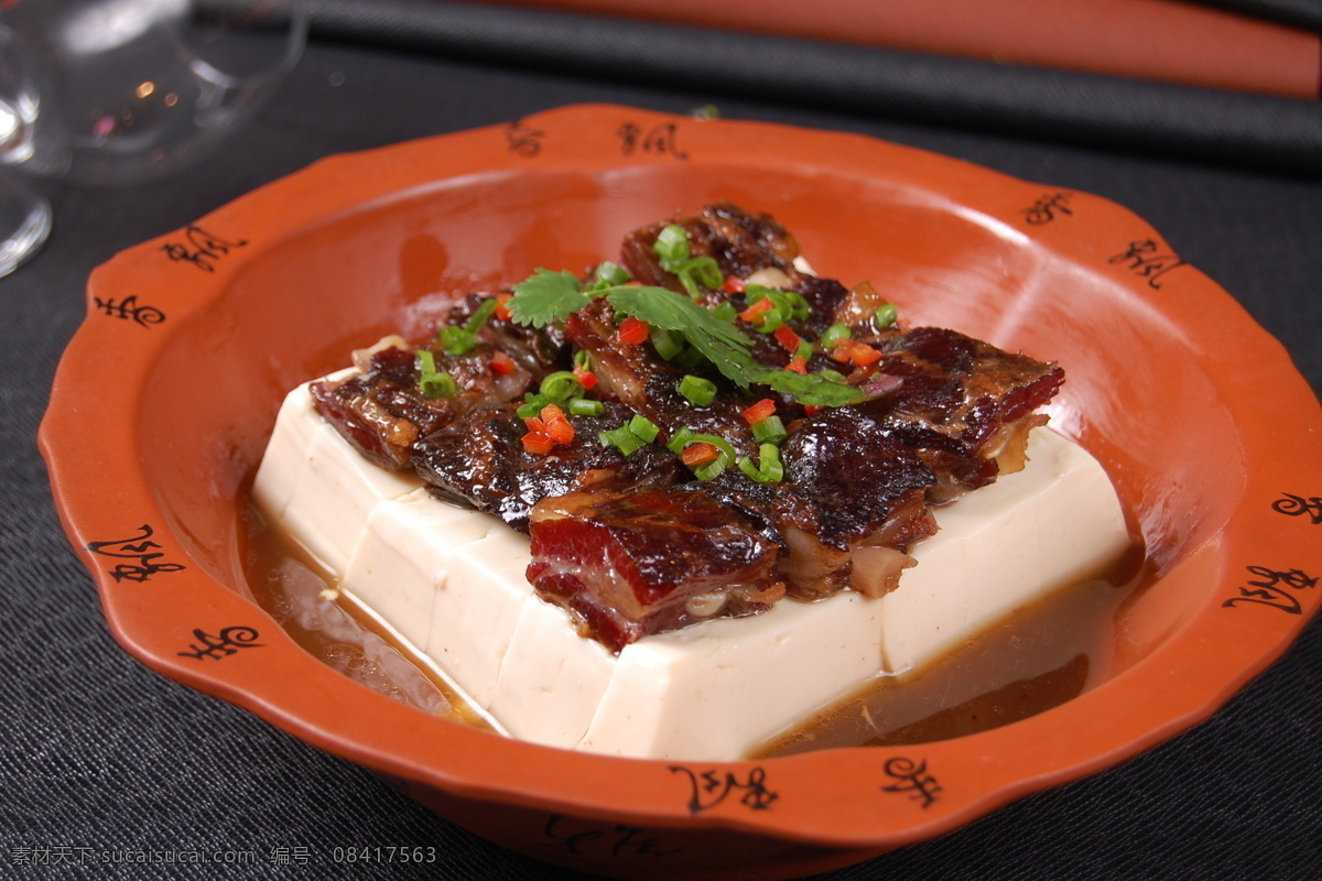 豆腐 蒸 酱香 排骨 美食 菜品 菜谱 餐饮 中餐 食品 传统美食 餐饮美食 钵仔 客家菜 酱肉 高清 写真照片