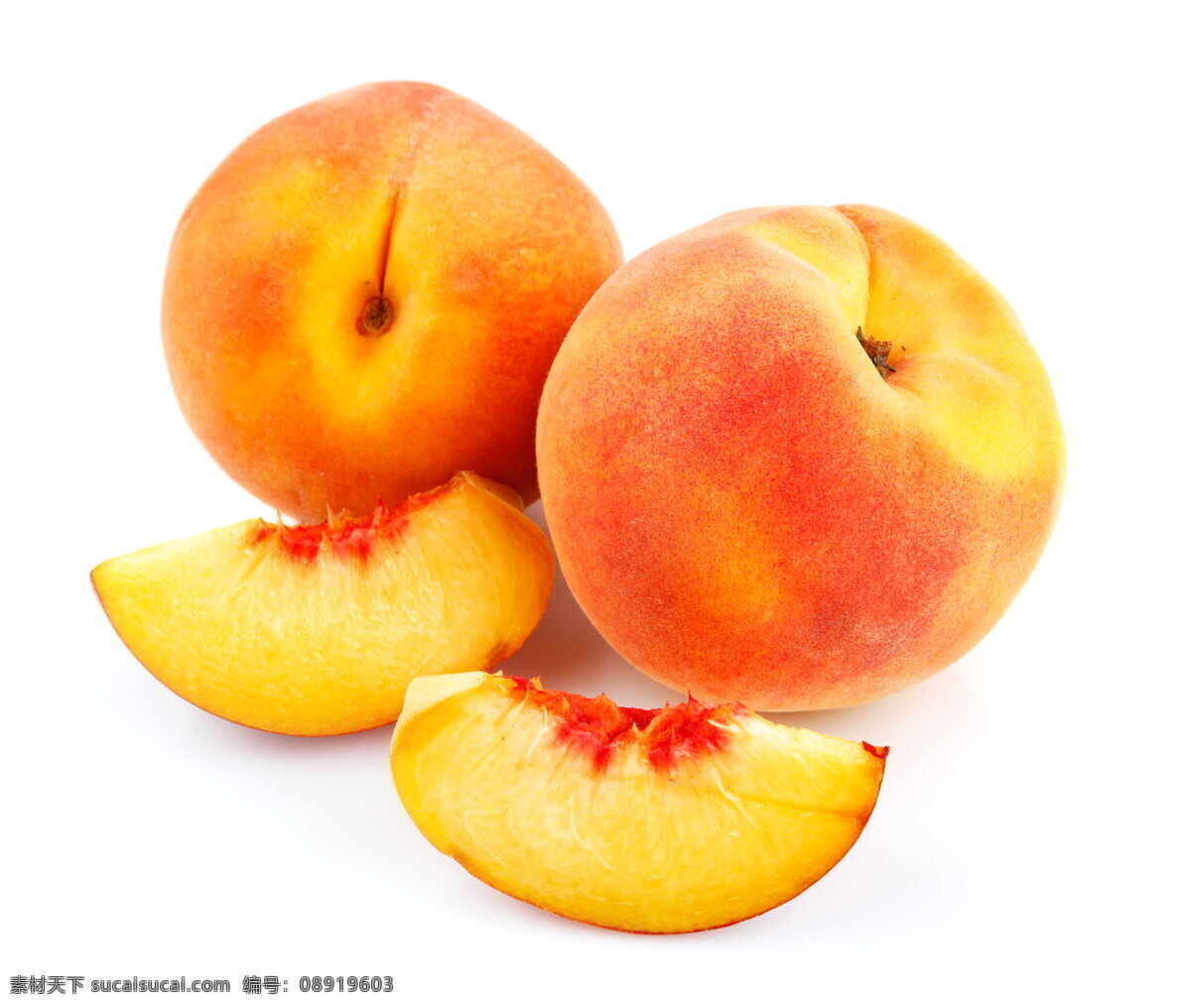 新鲜黄桃 新鲜水果 黄桃 桃子 黄色桃子 新鲜 果肉 果子 果实 食物 水果 美食 生物世界