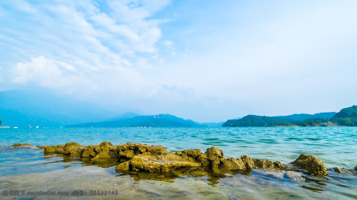 台湾日月潭 中国 台湾省 日月潭 著名景点 清澈 清新 淡水湖泊 水质 景区 旅游目的地 台湾八大景 干净 山脉断裂 天然湖泊 天池 夏季 地理 风景区 图片照片背景 旅游摄影 国内旅游