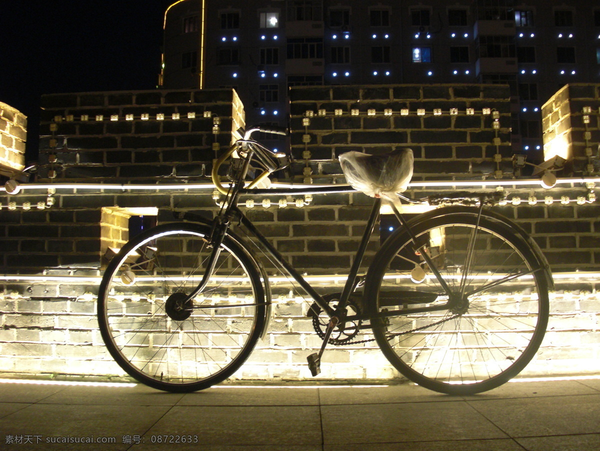 城墙 国内旅游 旅游摄影 墙灯 夜灯 夜空 自行车 剪影 自行车剪影 哈尔滨印象 psd源文件