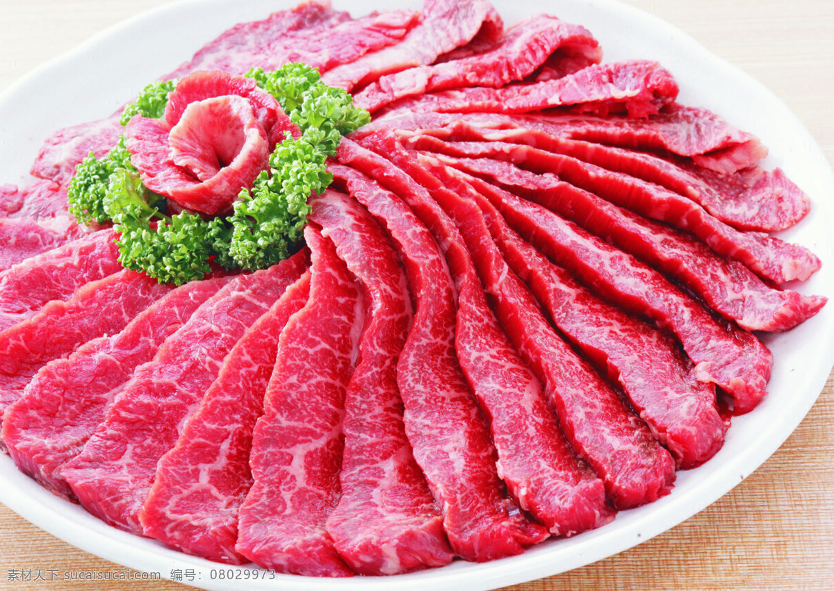 鲜牛肉 新鲜 盘装 鲜嫩 漂亮盘装 生菜 摄影图库 餐饮美食 西餐美食