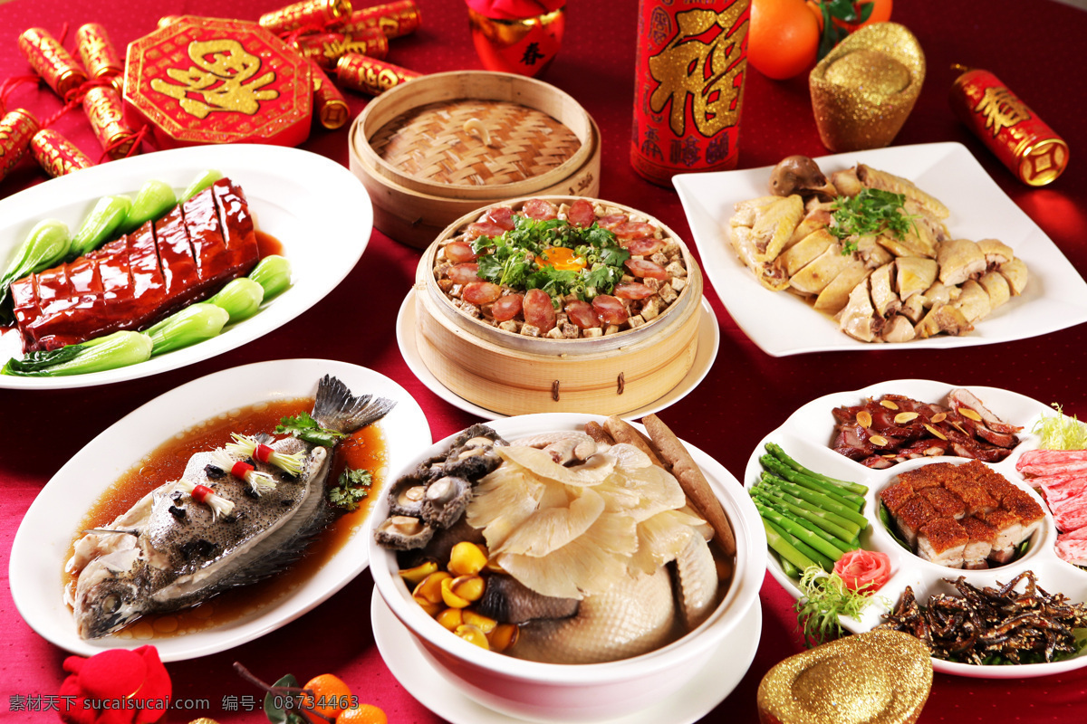 年夜饭 清蒸鱼 清蒸桂鱼 香菇炖鸡 红烧肉 烤鸭 北京烤鸭 腊肠 盐焗鸡 餐饮美食 传统美食